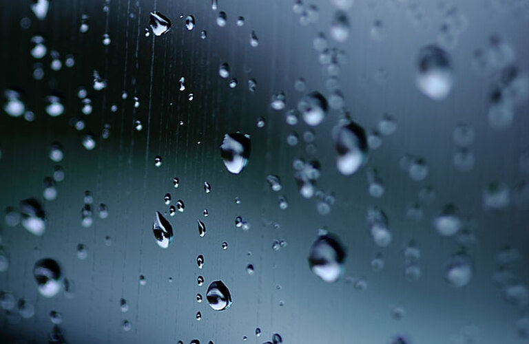 雨漏りのトラブルは河内長野市のヴァリーホームへお任せください